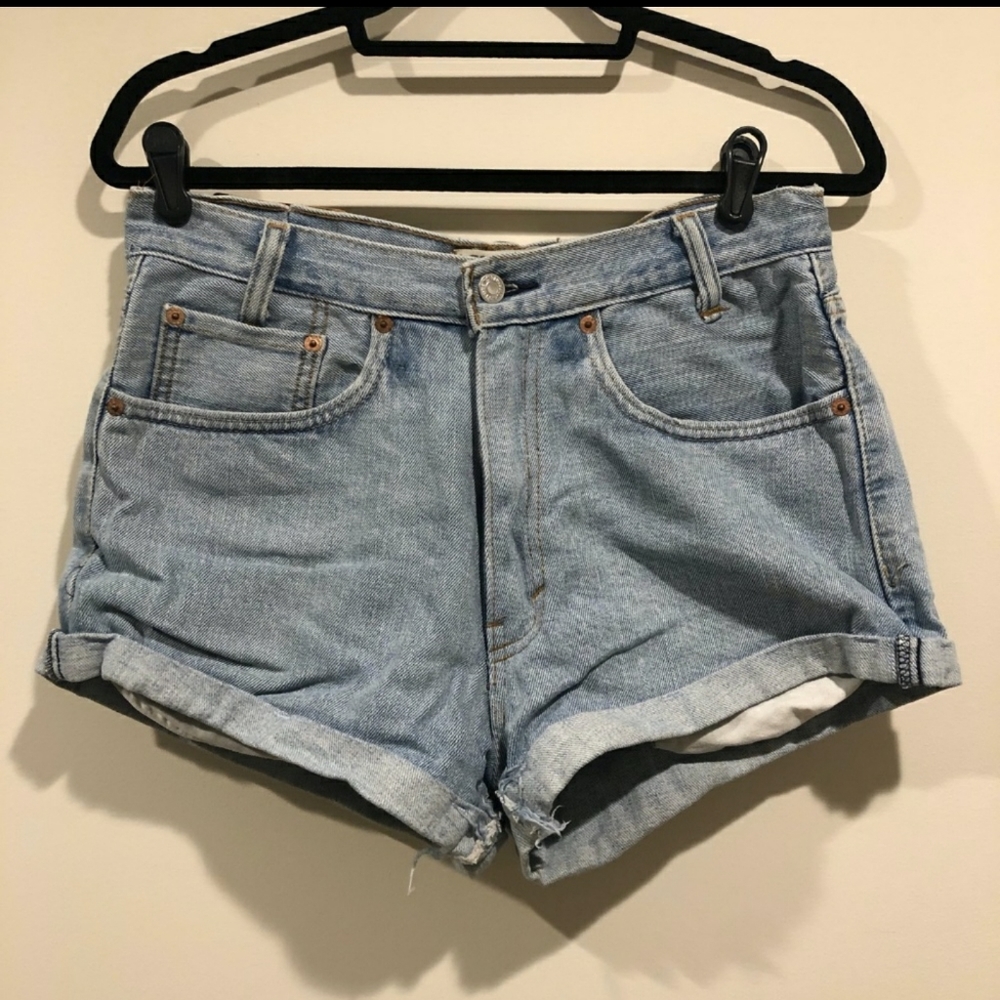Vintage Levi's Light Wash Denim Jean Shorts